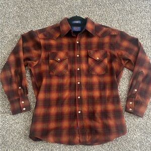 Pendleton Men’s Medium Rust and Brown Plaid Wool Button-Down Western Shirt